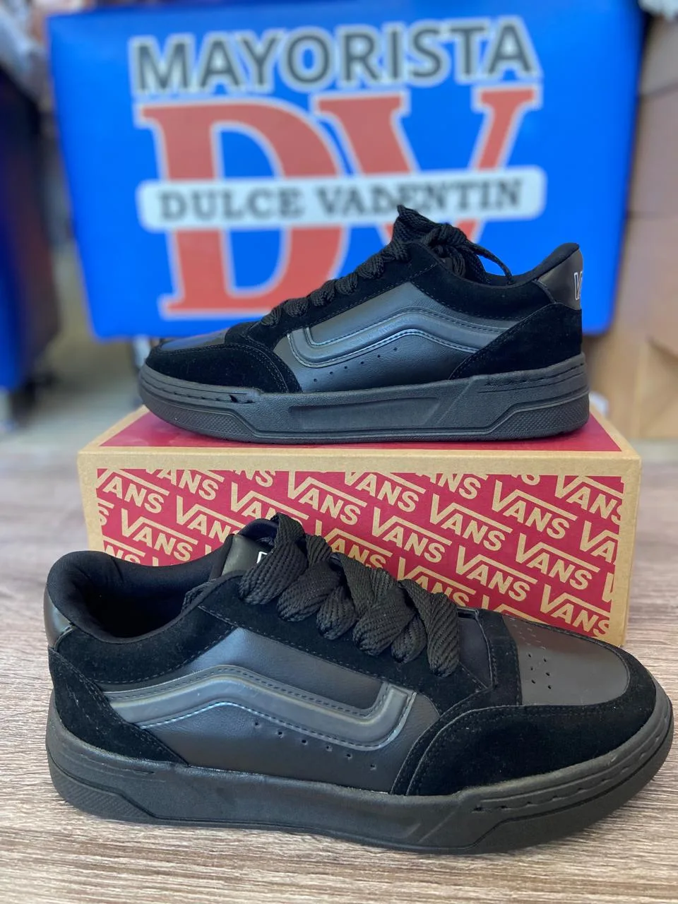 Zapatillas Vans KNU Skool gamuza