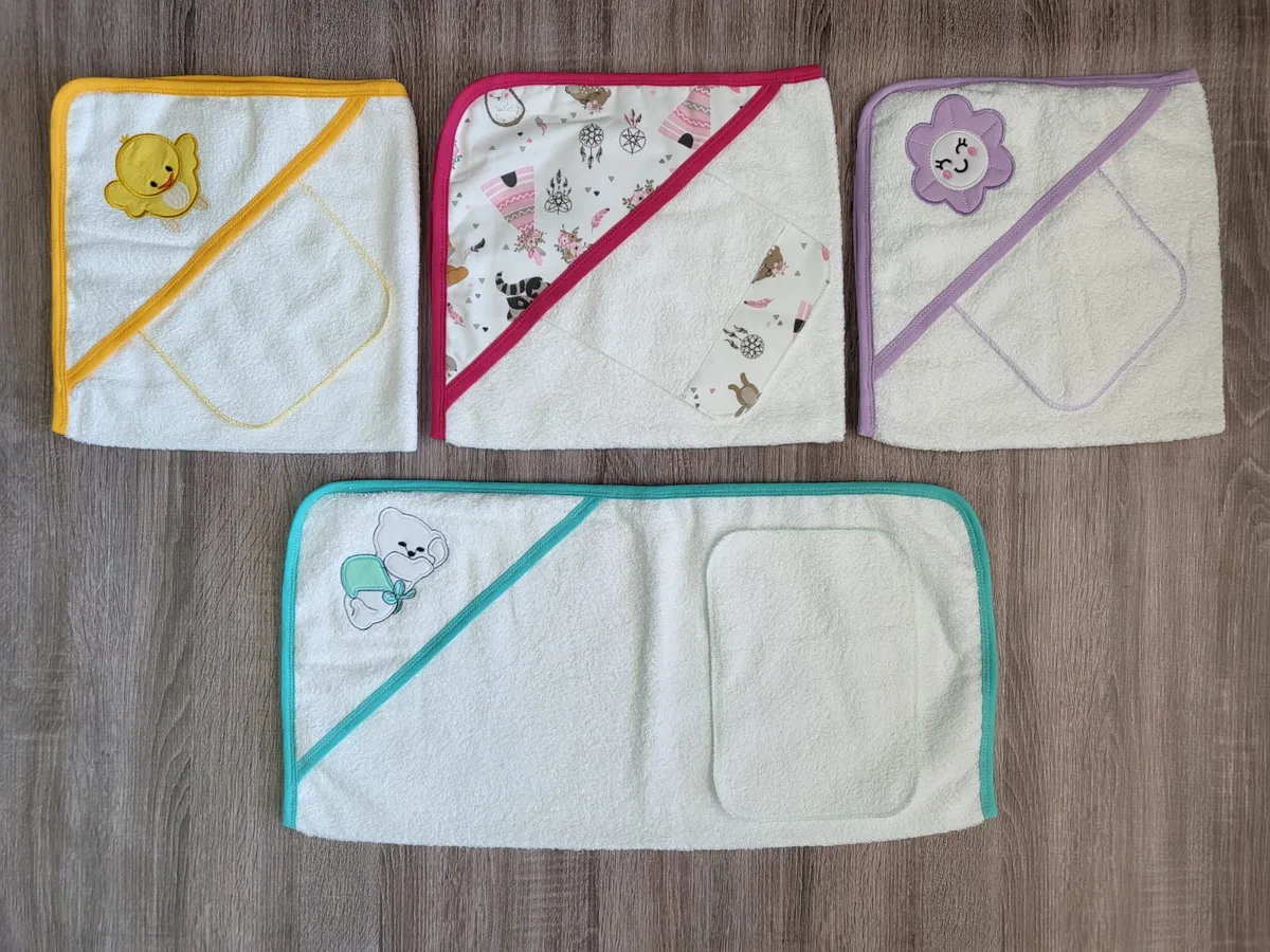 Set Toallón con Capucha + Toallita