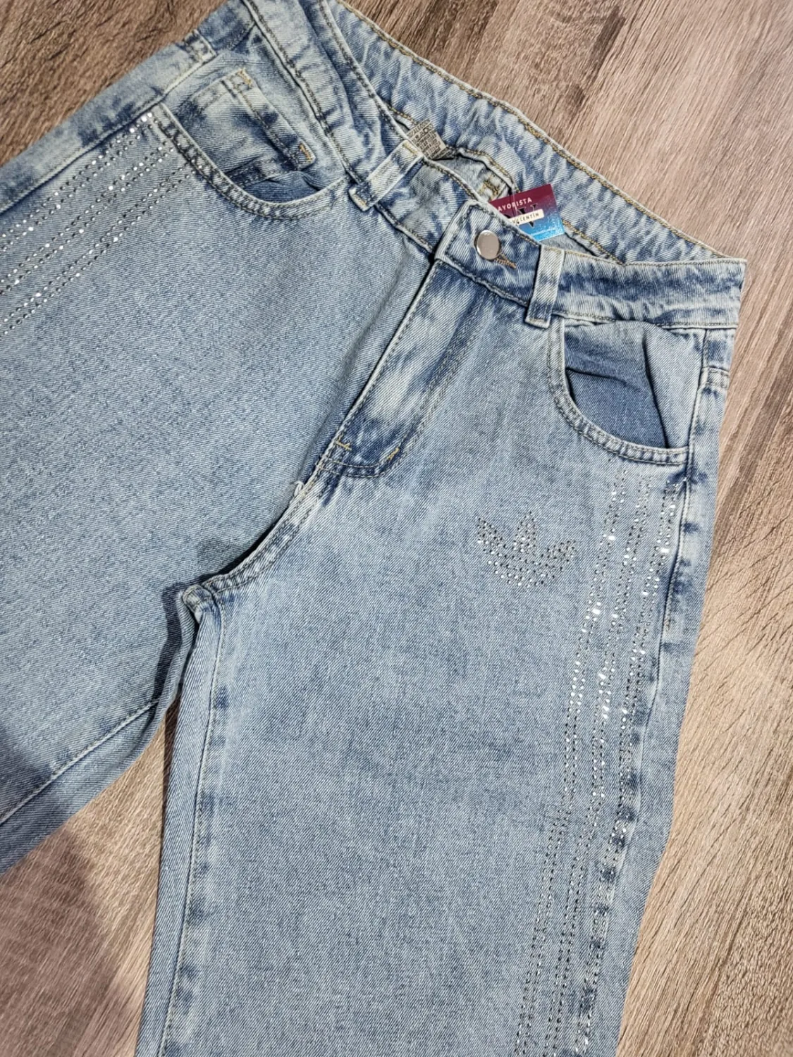Jean Rígido con Brillos Adidas