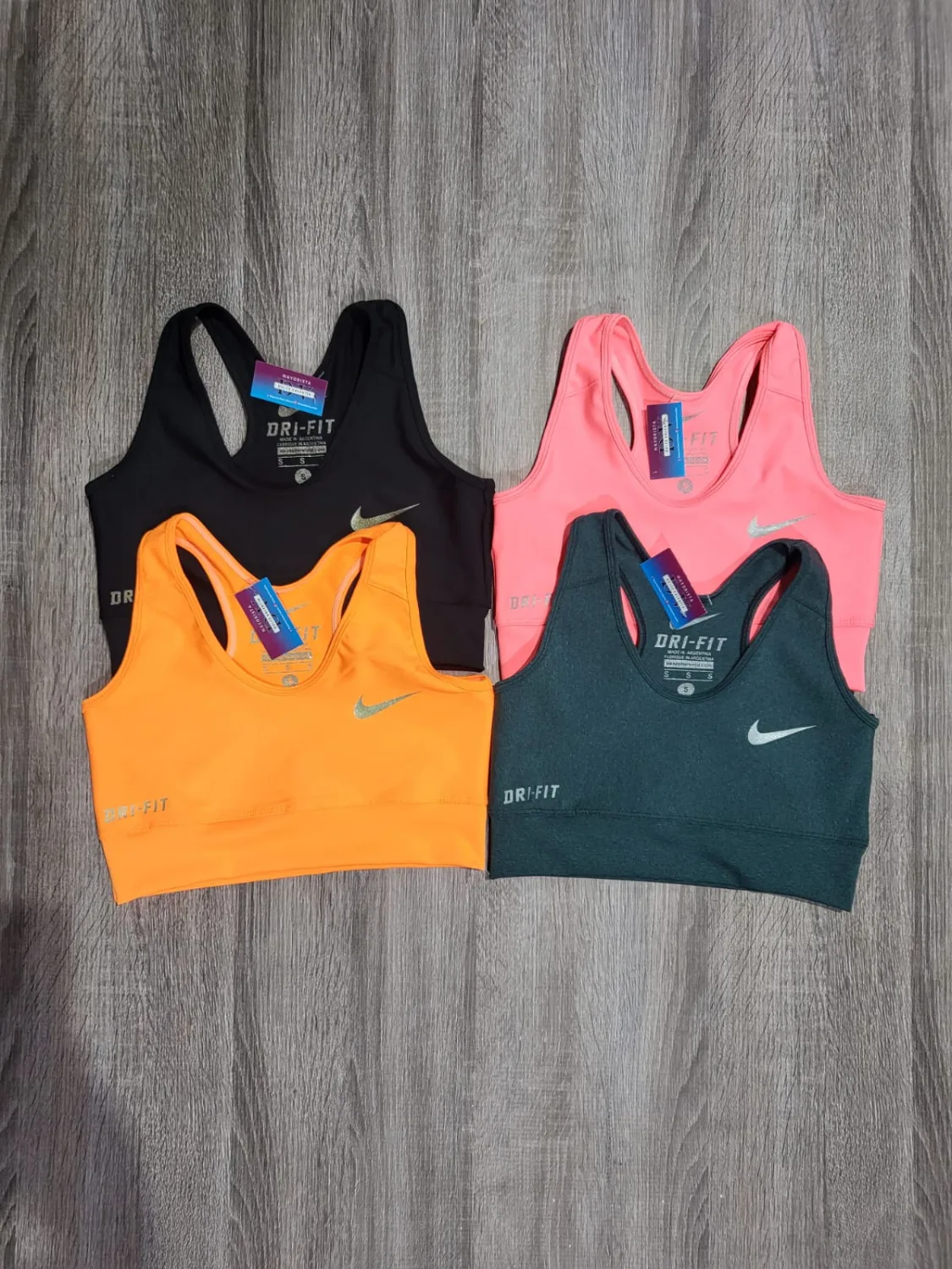 Top Nike Modelo 2