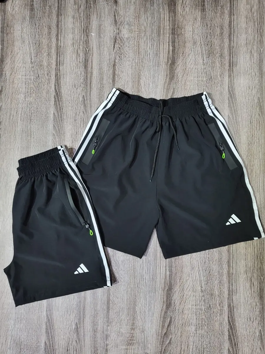 Short Deportivo con Bolsillo y Cierre